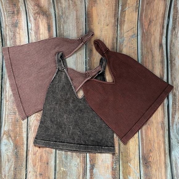 Washed Seamless Crop : washed vintage wine X-Small/Small. NWOT - Picture 4 of 7